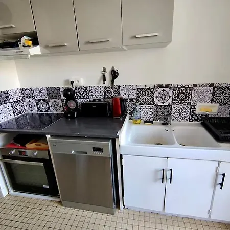 Apartman Climatise A 5 Minutes De La *